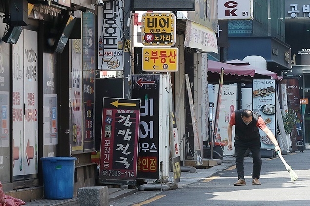 신분증 확인 모습 CCTV 찍혔다면…청소년 술 판매 행정처분 면제