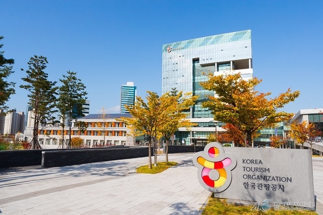 외래객 마케팅, 한국관광통합플랫폼 VISITKOREA와 함께 하세요