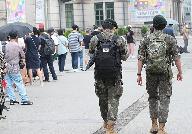 병사 특별휴가 제한근거 명확해진다…권익위, 군에 권고